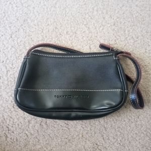 TOMMY HILFIGER BLACK SMALL PURSE